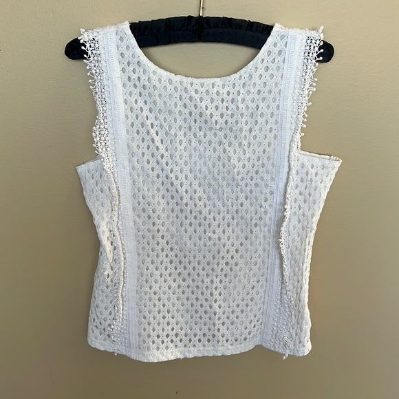 White Lace Top with Open Back - Picture 1 of 4